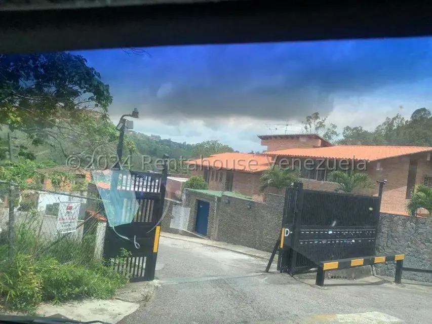 Casa (Multipes Niveles) en Venta en La Lagunita Country Club, Distrito Metropolitano - 28