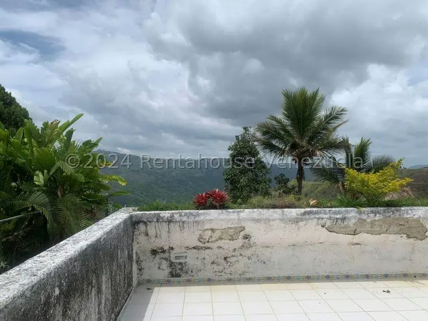Casa (Multipes Niveles) en Venta en La Lagunita Country Club, Distrito Metropolitano - 3