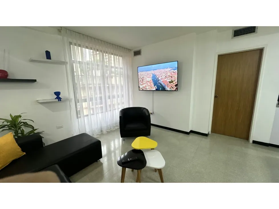 APARTAMENTO EJECUTIVO EN ALQUILER LOS PALOS GRANDES ALE - 4