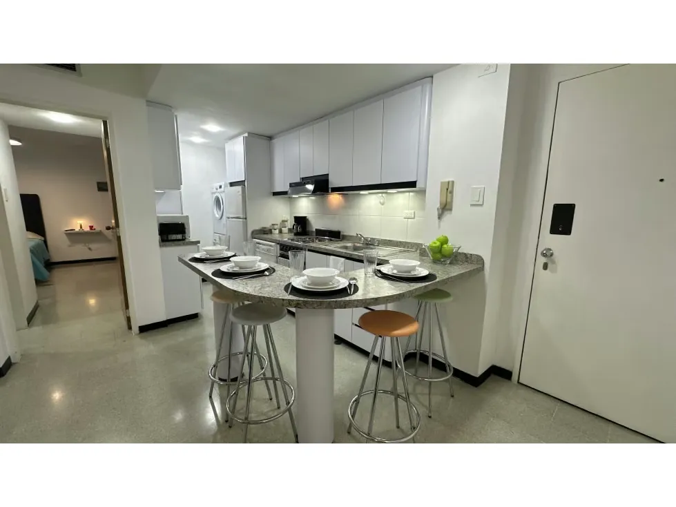 APARTAMENTO EJECUTIVO EN ALQUILER LOS PALOS GRANDES ALE - 5