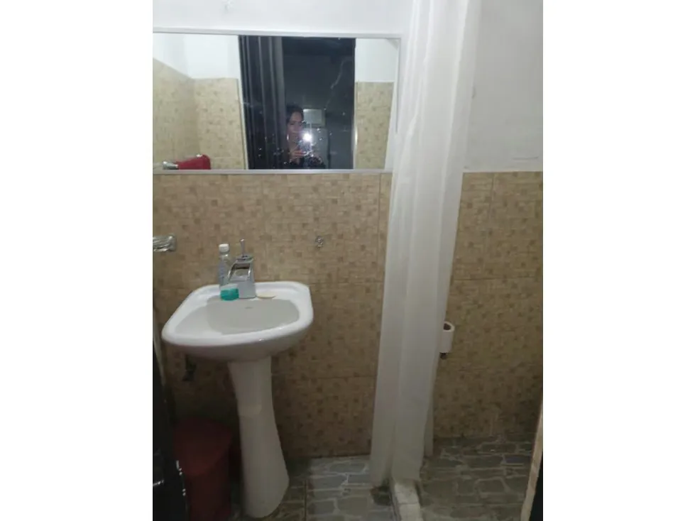 Vendo alquilo local 52m2 Chacao Avenida Guaicaipuro - 12