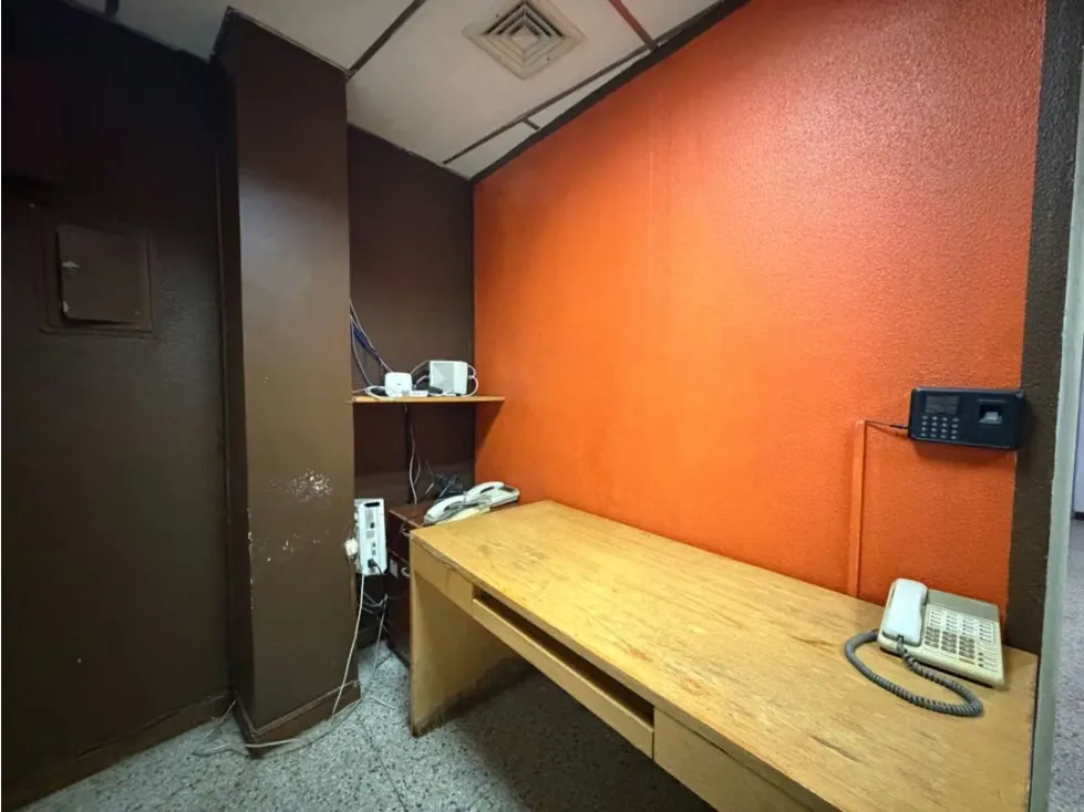 Vendo alquilo local 52m2 Chacao Avenida Guaicaipuro - 5
