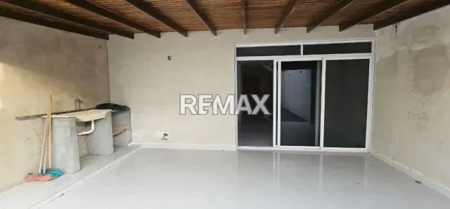 EN VENTA HERMOSA Y AMPLIA CASA EN LA EXCLUSIVA URBANIZACIÓN PLAZA ANTIGUA - 10