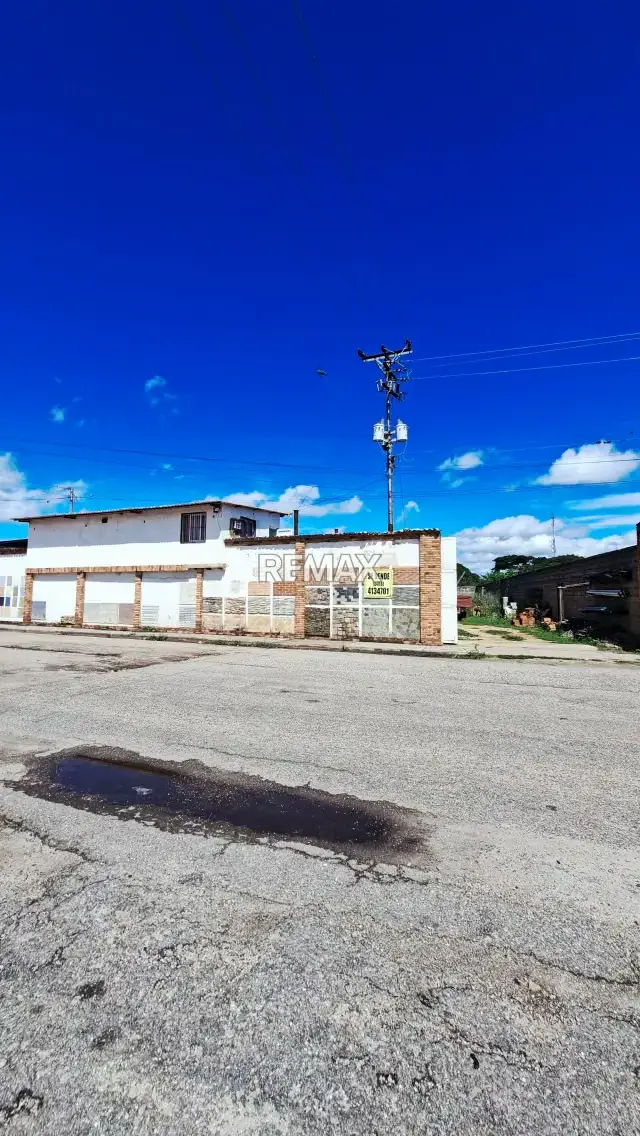 Venta de Galpon-Terreno 3.400 mts² en Tinaquillo Edo. Cojedes