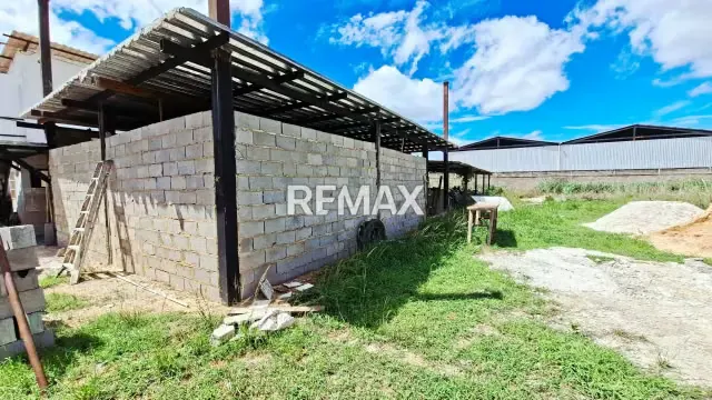 Venta de Galpon-Terreno 3.400 mts² en Tinaquillo Edo. Cojedes - 4