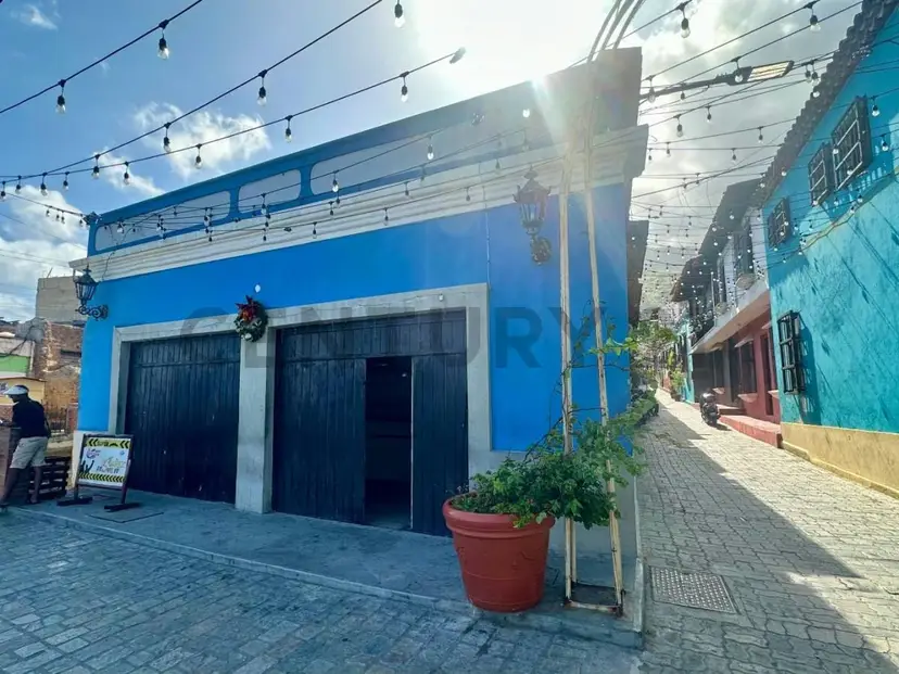 LR - La Guaira: Local a nivel calle, en el casco histórico