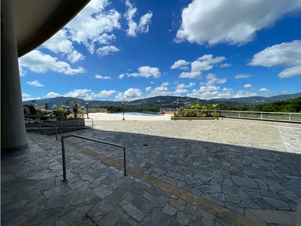 Vendo PB 425m2 3h+s/3.5b+s/5p Mirador de Los Campitos 2179 - 2
