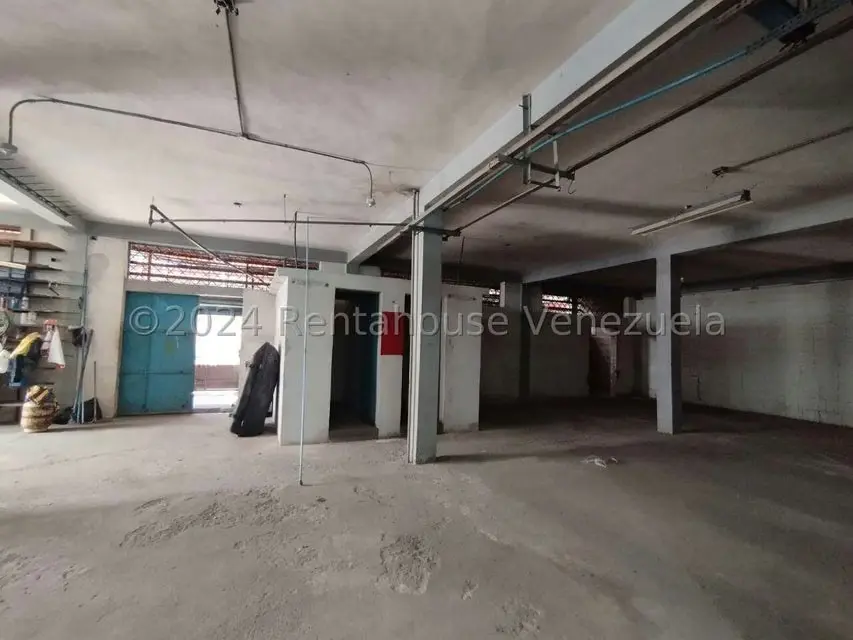 Comercial (Edificio) en Venta en Carretera Nacional El Carmen, Carabobo - 27