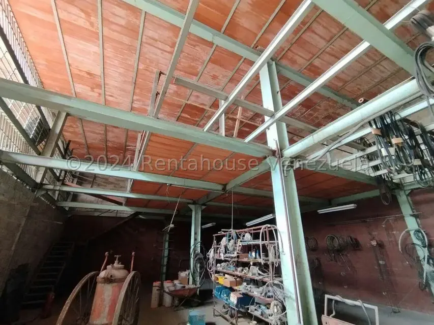 Comercial (Edificio) en Venta en Carretera Nacional El Carmen, Carabobo - 34