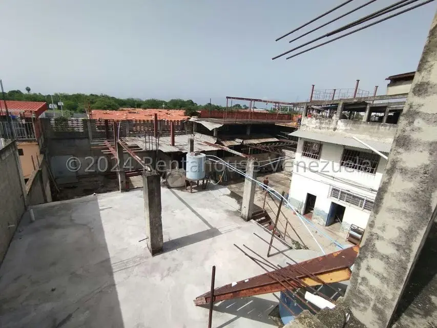 Comercial (Edificio) en Venta en Carretera Nacional El Carmen, Carabobo - 57