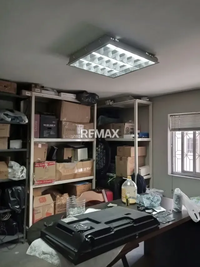 Oficina Comercial de 60 m² en La Candelaria: Excelente Ubicación y Lista para Iniciar Actividades - 6
