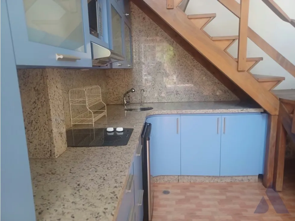 Vendo casa c/anexo en calle cerrada 300m2 Snata Sofia 9509 - 37