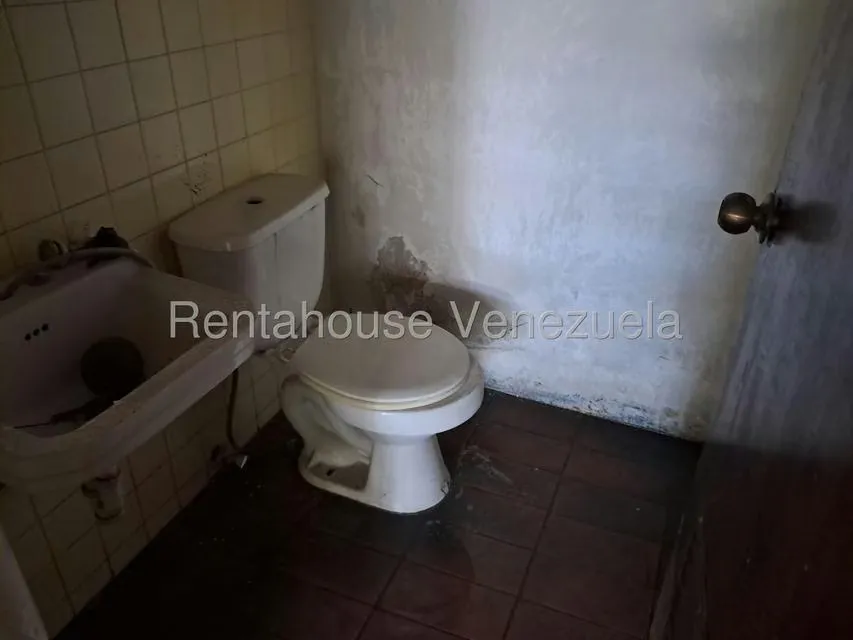 Local Comercial en Venta en Parroquia La Candelaria, Distrito Metropolitano - 13