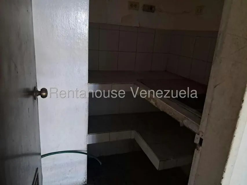 Local Comercial en Venta en Parroquia La Candelaria, Distrito Metropolitano - 14