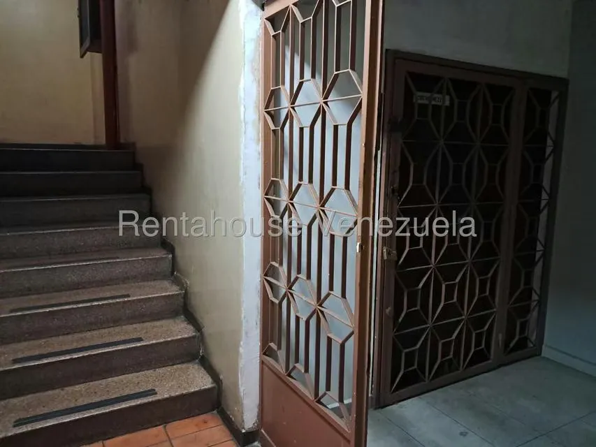Local Comercial en Venta en Parroquia La Candelaria, Distrito Metropolitano - 17