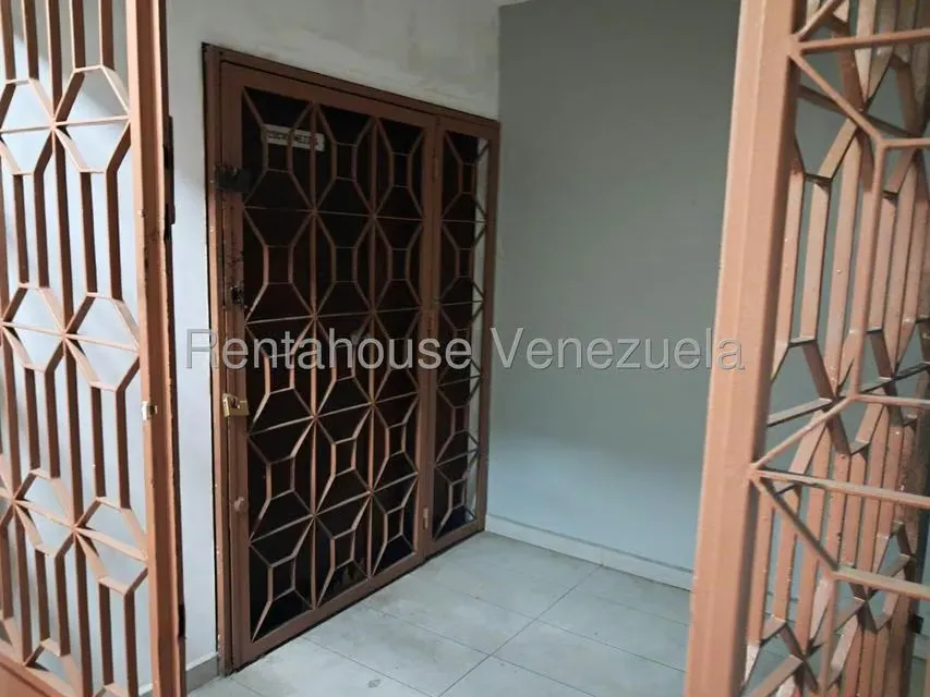 Local Comercial en Venta en Parroquia La Candelaria, Distrito Metropolitano - 18