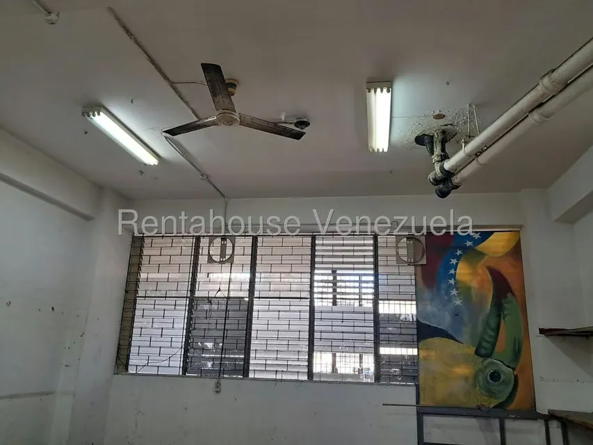 Local Comercial en Venta en Parroquia La Candelaria, Distrito Metropolitano - 7
