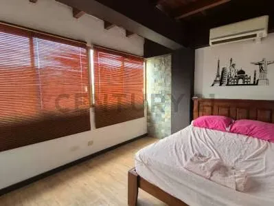 Penthouse en Venta en C.R. Arabella, Sector Venecia, Lechería - 5