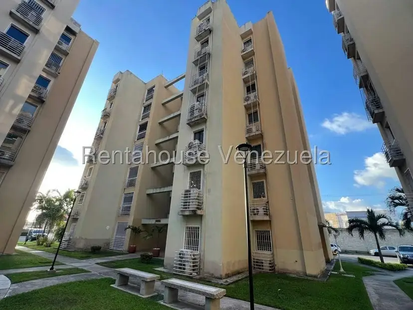 Apartamento (1 Nivel) en Alquiler en Villas Geicas, Aragua