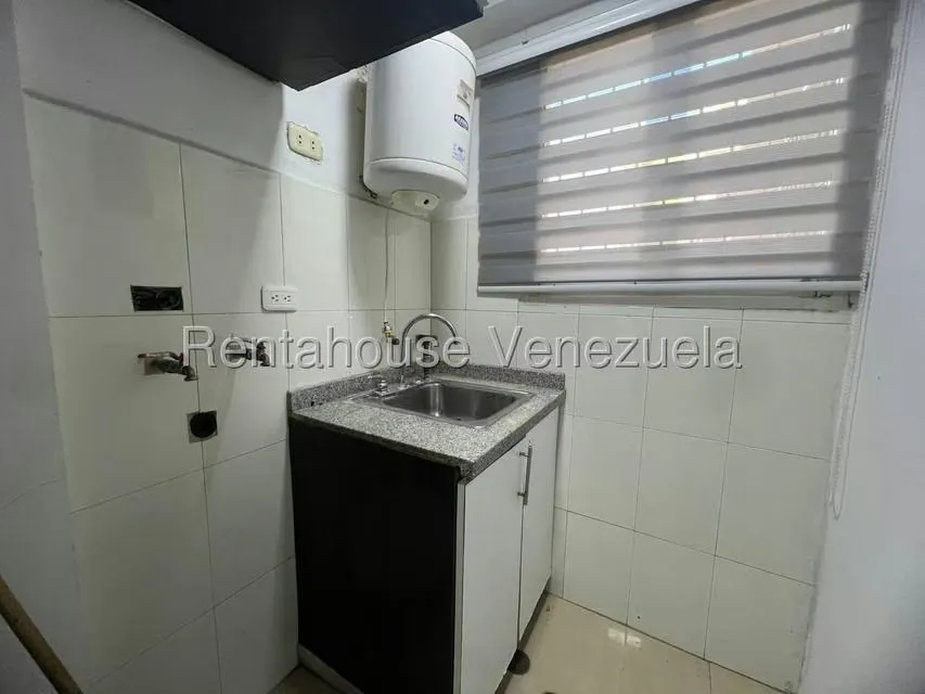 Apartamento (1 Nivel) en Alquiler en Villas Geicas, Aragua - 16