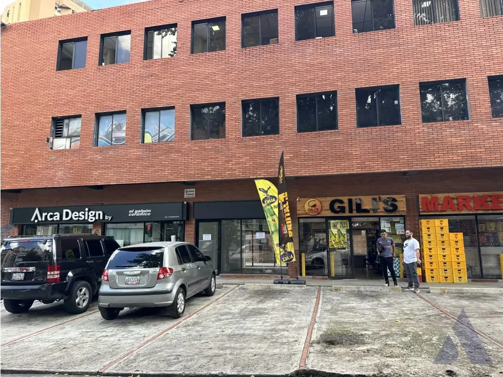 Alquilo local comercial 36m2 Colinas de Bello Monte 6030