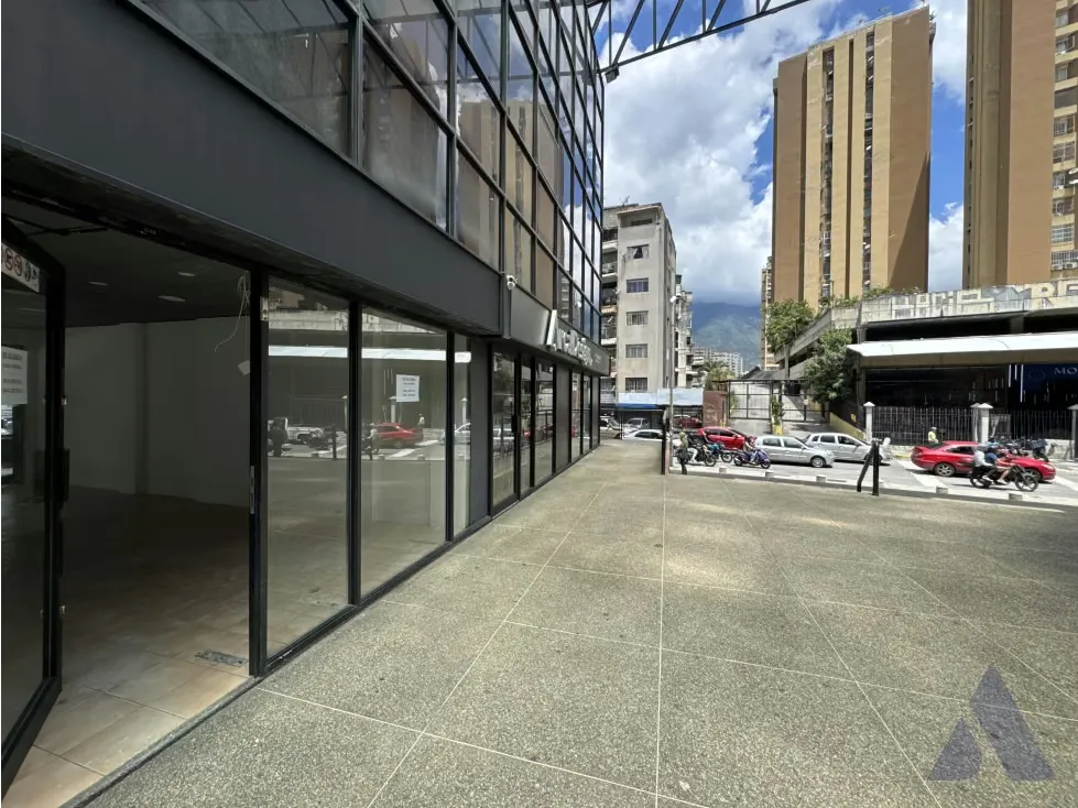 Alquilo local comercial 36m2 Colinas de Bello Monte 6030 - 16