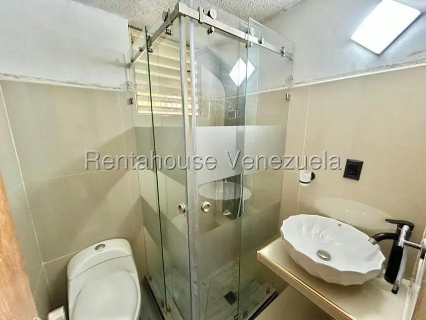Apartamento (1 Nivel) en Venta en Rio Lama, Lara - 17