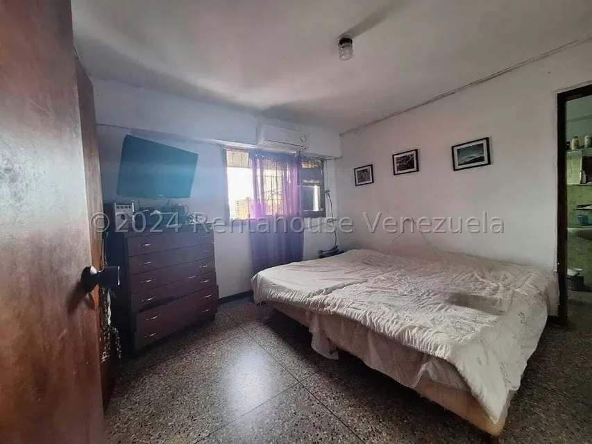 Apartamento (1 Nivel) en Venta en Zona Oeste, Lara - 24