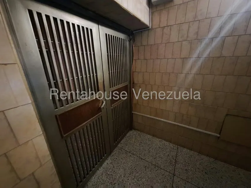 Apartamento (1 Nivel) en Venta en Zona Oeste, Lara - 4