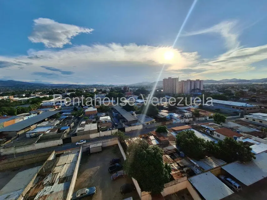 Apartamento (1 Nivel) en Venta en Zona Oeste, Lara - 38