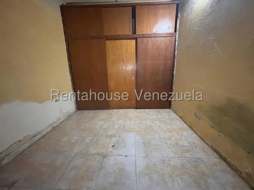 Casa (1 Nivel) en Venta en Centro, Lara - 13
