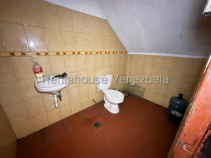Casa (1 Nivel) en Venta en Centro, Lara - 9