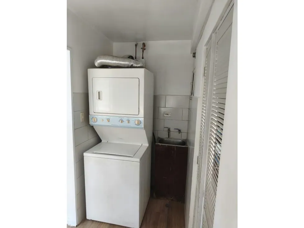 ALQUILER DE APARTAMENTO EN SANTA ROSA DE LIMA - 16