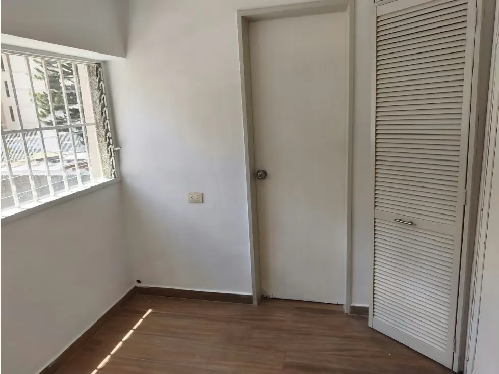 ALQUILER DE APARTAMENTO EN SANTA ROSA DE LIMA - 17