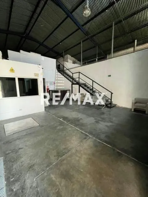 Alquiler de Galpon Industrial con Cadena de Frio (Amplias Cavas Cuarto y Sala de Producción y Desposte) en Guacara - 2