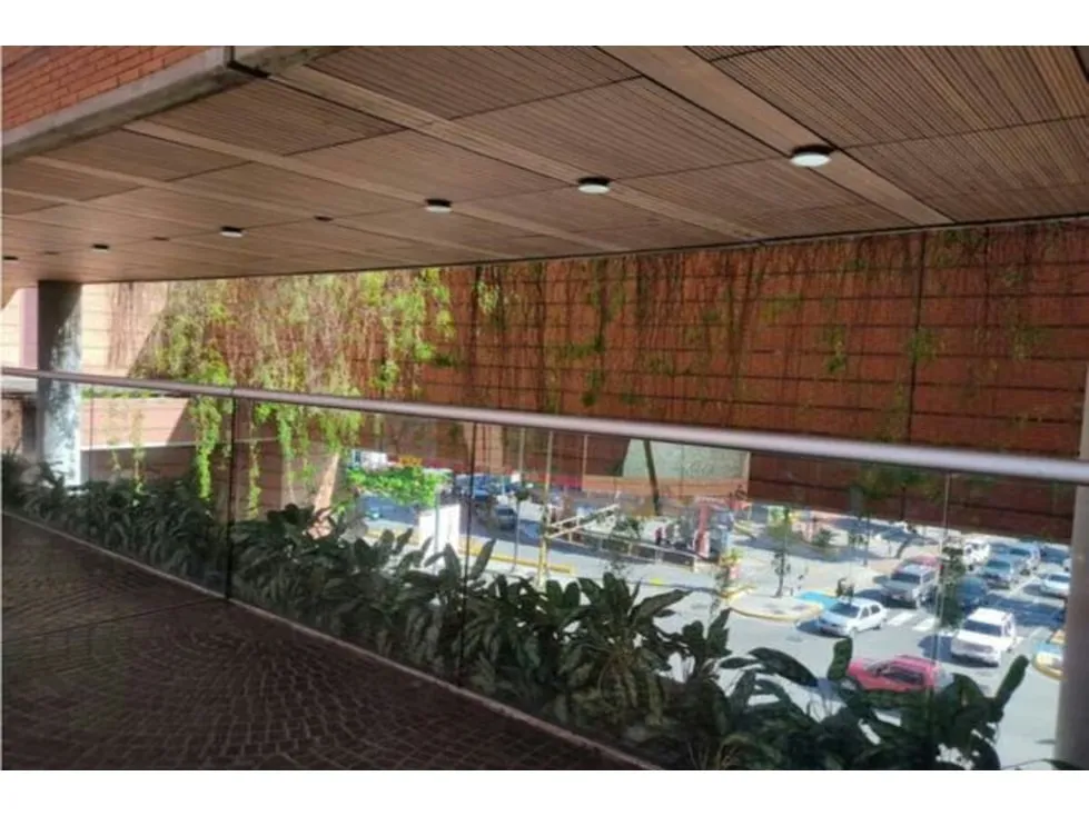 Se Vende Local Comercial de 113 M2 Centro Comercial San Ignacio - 4