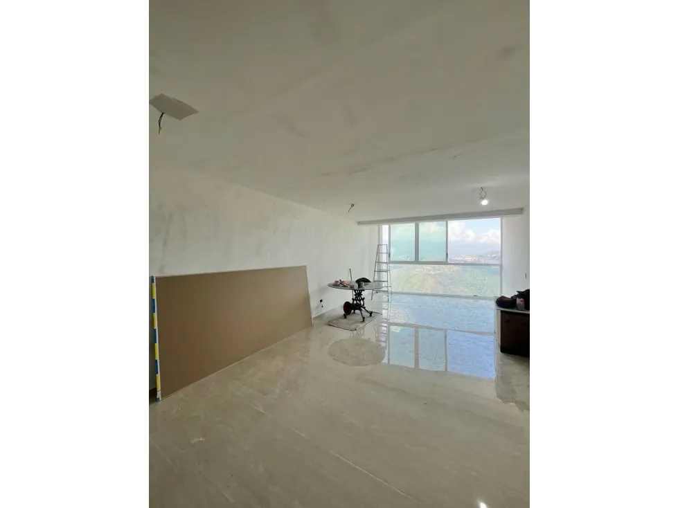 Vendo apartamento c/ financiamiento 102m2 Loma Linda 9670