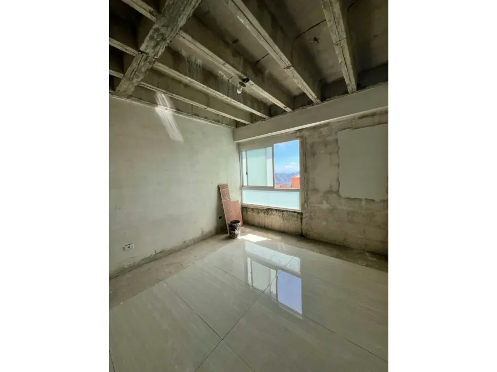 Vendo apartamento c/ financiamiento 102m2 Loma Linda 9670 - 10