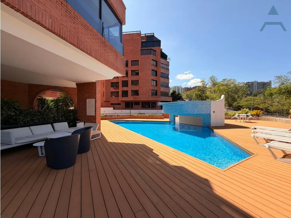 Se alquila Apto 200m² 3h+s/3b+s/3p Colinas de Valle Arriba - 2