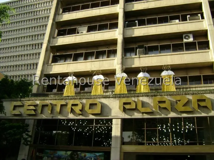 Local Comercial en Alquiler en Los Palos Grandes, Distrito Metropolitano - 9