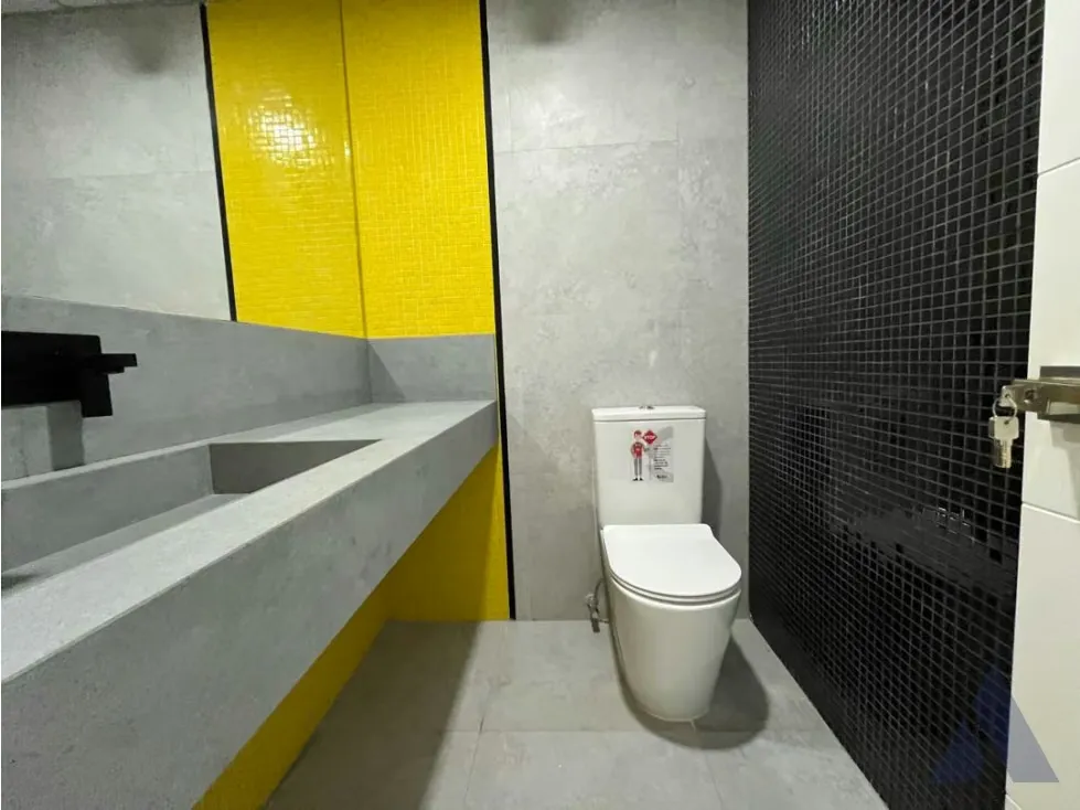 Vendo/alquilo oficina/local c/ terraza 250m2 Las Mercedes 5753 - 20