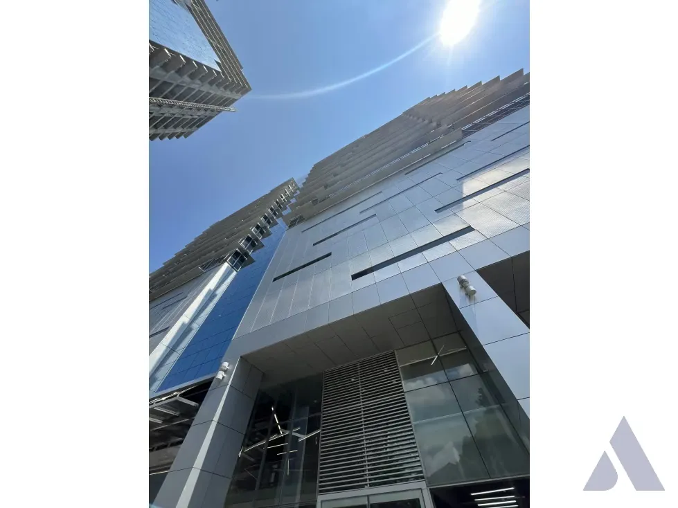 Vendo/alquilo oficina/local c/ terraza 250m2 Las Mercedes 5753 - 22