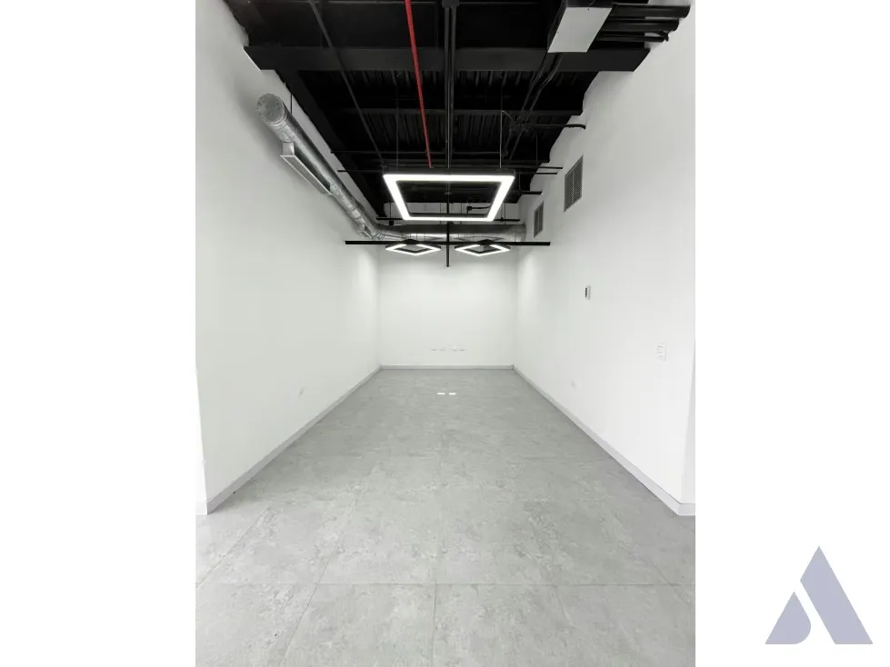 Vendo/alquilo oficina/local c/ terraza 250m2 Las Mercedes 5753 - 26