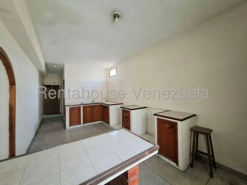 Edificio en Venta en Avenida Miranda, Aragua - 17