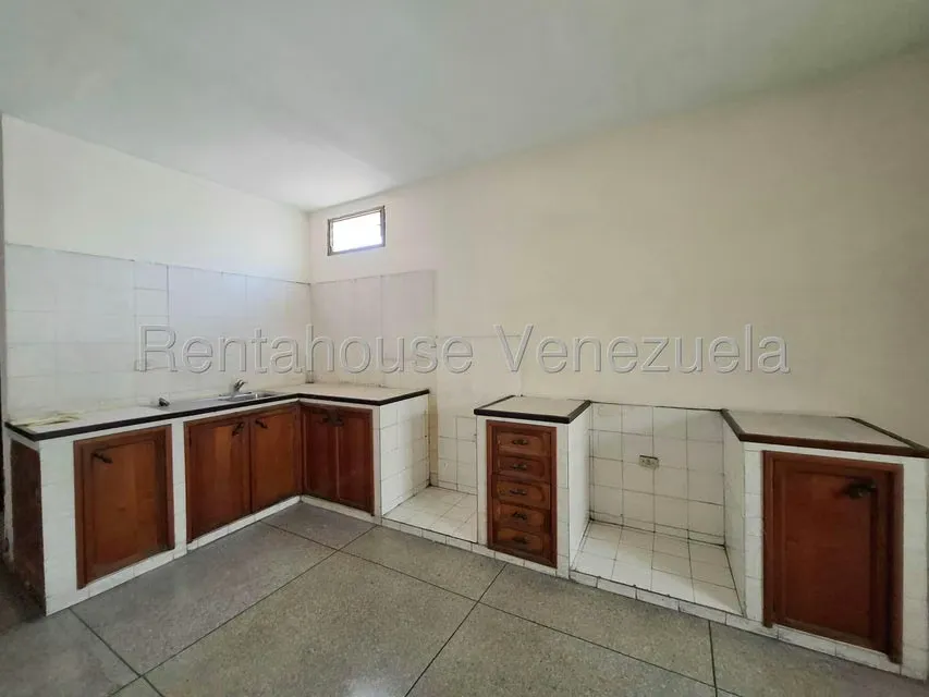 Edificio en Venta en Avenida Miranda, Aragua - 18