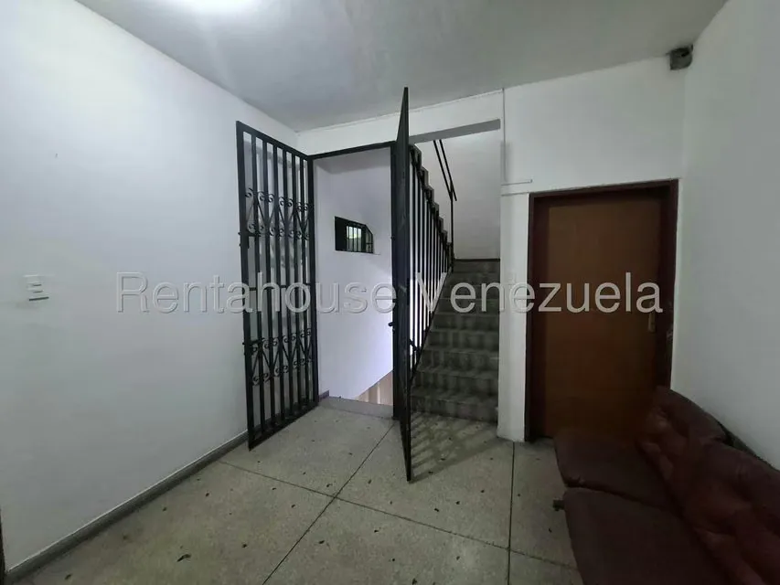 Edificio en Venta en Avenida Miranda, Aragua - 45