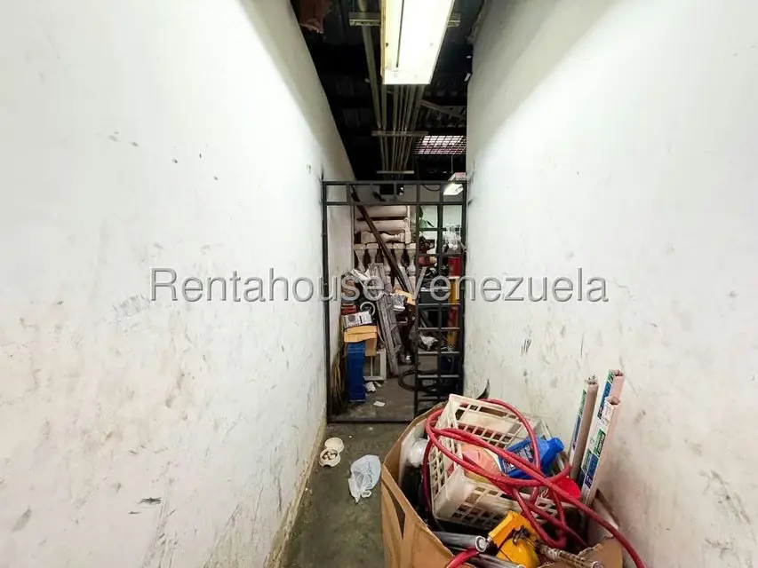 Local Comercial en Venta en Parroquia San Agustin, Distrito Metropolitano - 25