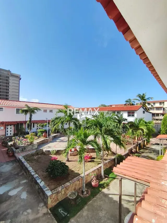 TOWNHOUSE A ESTRENAR - 12