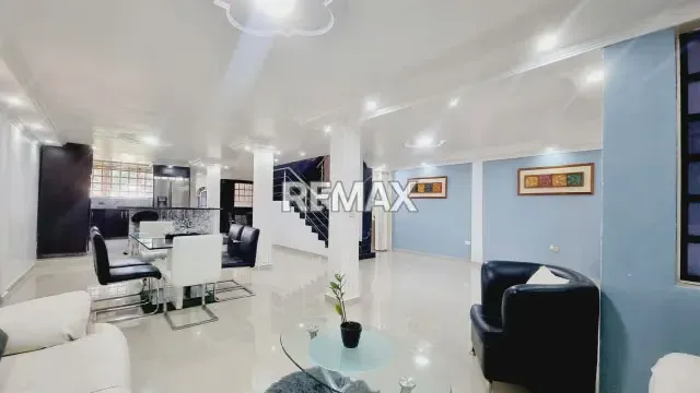Hermosa Casa con piscina en Venta la Urb. Las Morocha, San Diego - 18