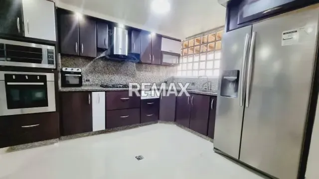 Hermosa Casa con piscina en Venta la Urb. Las Morocha, San Diego - 20